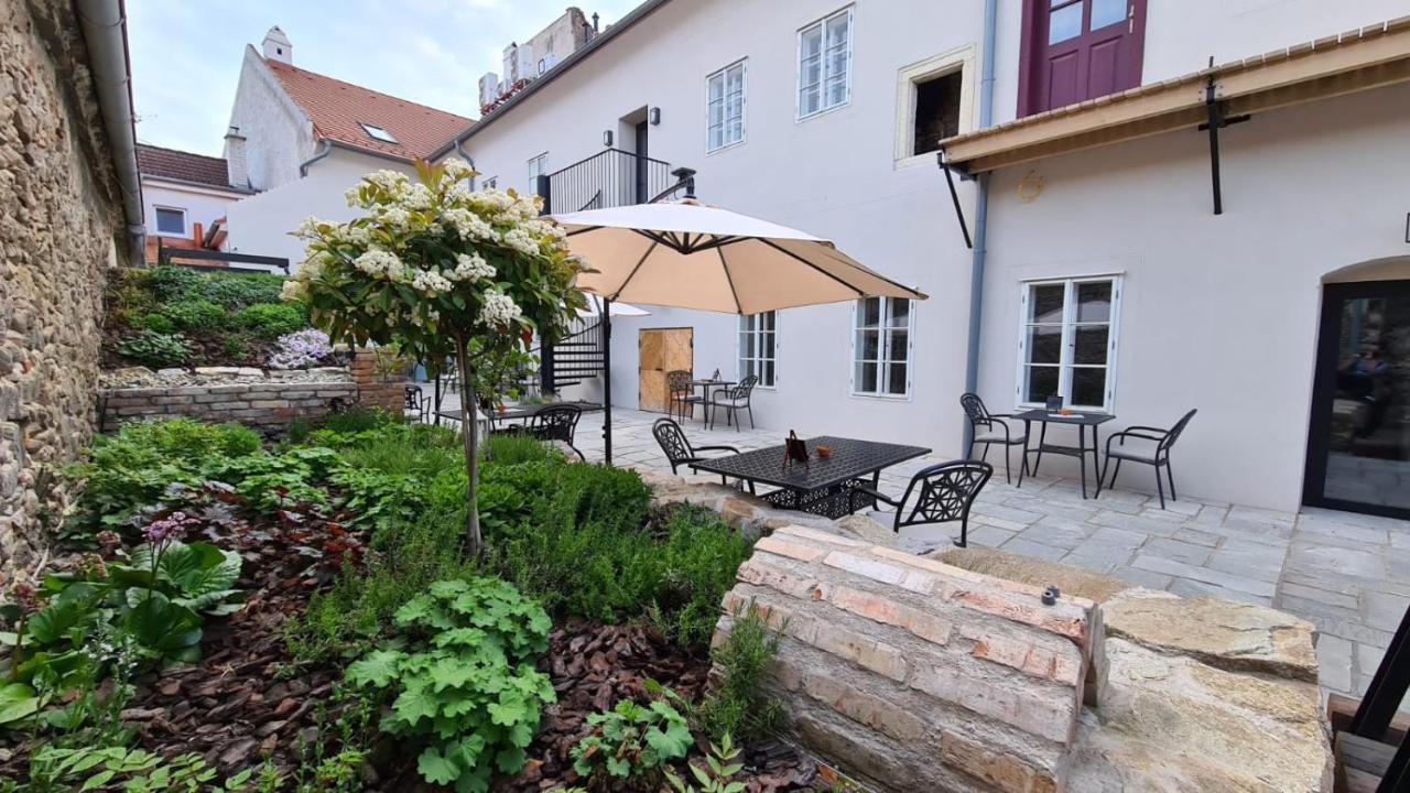 Krone Svaty Jur Exterior photo